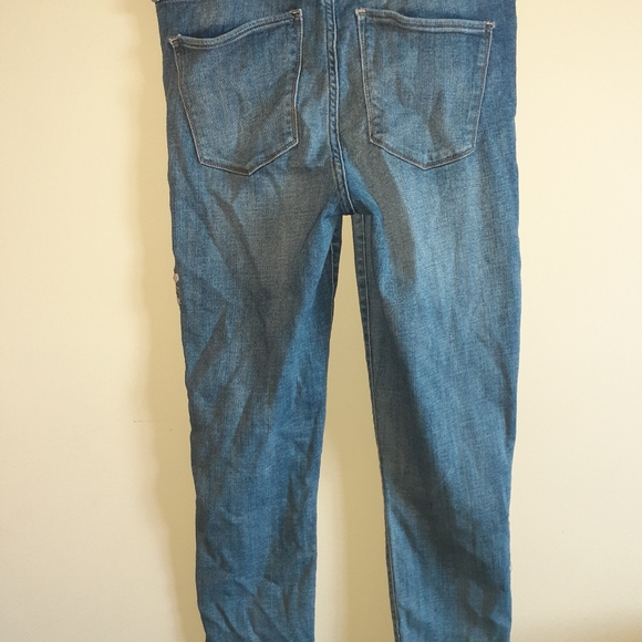 A&F High Rise Skinny Floral Embroidered - Picture 2 of 8